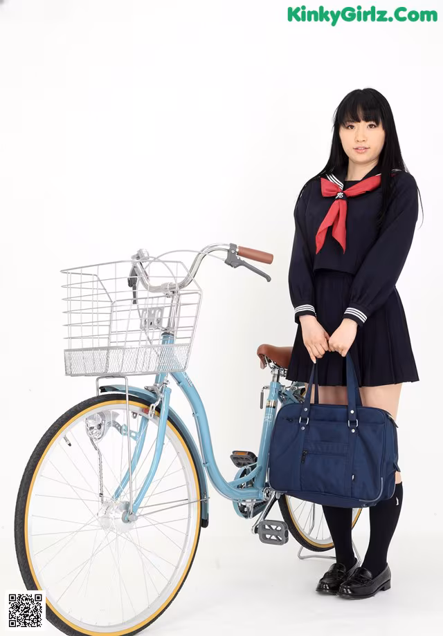 Asumi Misaki - Metropolitan Hot Desi